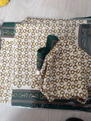 Pañuelos con diseño de herradura