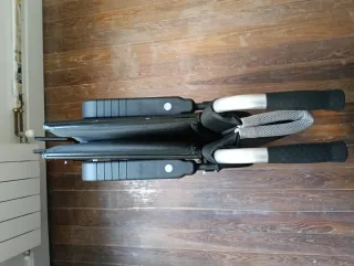 Silla de ruedas plegable