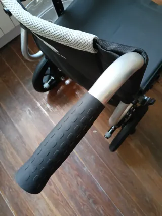 Silla de ruedas plegable