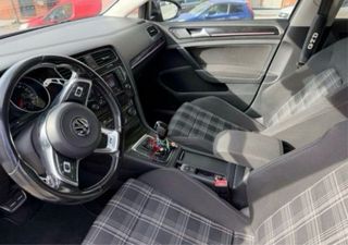 Volkswagen Golf 2014