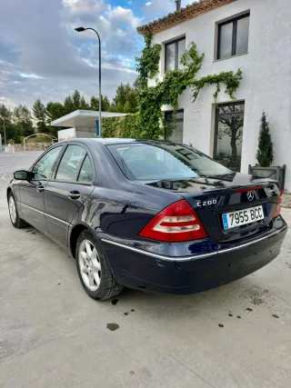 Mercedes-Benz Clase C 2001
