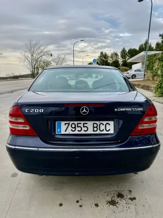 Mercedes-Benz Clase C 2001