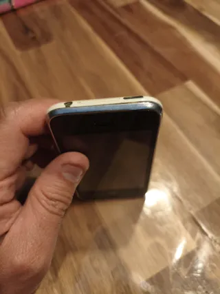 iPhone 3 A1241 Negro