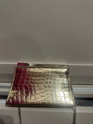 Bolso de fiesta dorado