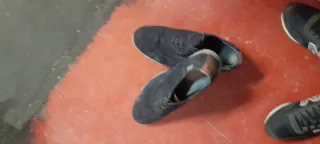 Zapatos Pikolinos ante azul hombre