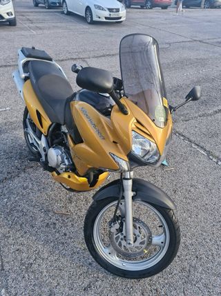 Honda Varadero 125 XL