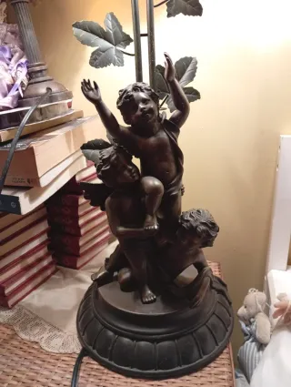 Lámpara Tiffany con ángeles