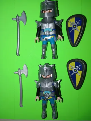2 Playmobil Medievales.