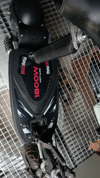 Patín Eléctrico Raycool 1800W Motard