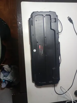 Teclado Mars Gaming Negro RGB