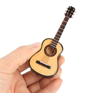 GUITARRA ACÚSTICA A ESCALA MUY DETALLADA