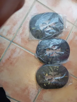 Embellecedores de altavoces