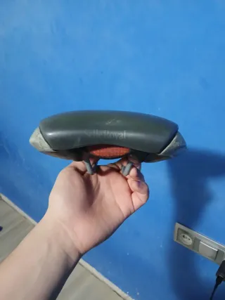 Sillín de bicicleta negro