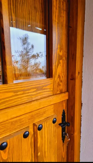 Puerta tipo Granero,Pino TEA Macizo MANO IZQUIERDA