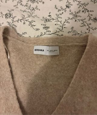 Jersey cruzado Bershka beige