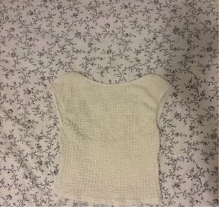 Top blanco espalda descubierta