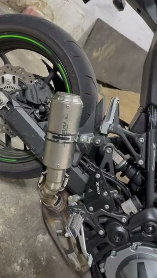 Tubo de escape Kawasaki Z900