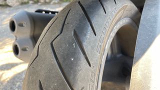 Gilera GP800 Maxi Scooter Negra