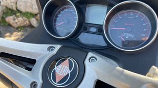 Gilera GP800 Maxi Scooter Negra