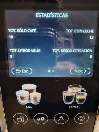 Cafetera Delonghi Dinamica Plus Titáneo