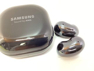 in-ear samsung buds live