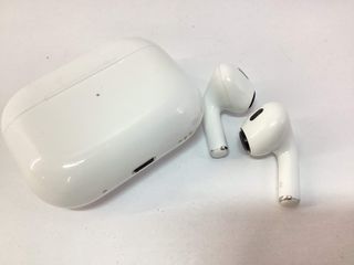 in-ear apple airpods pro 2 gen
