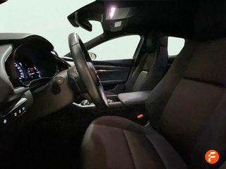 Mazda 3 2.0 e-SKYACTIV-G EVOLUTION AT