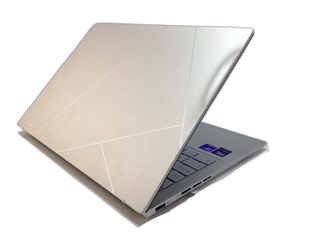 pc portatil asus zenbook