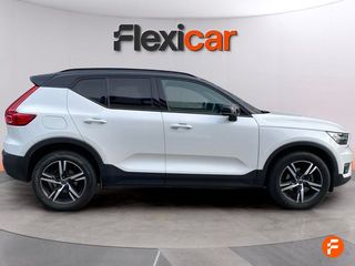 Volvo XC40 1.5 T3 Momentum Auto