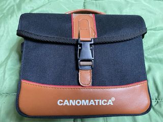 Macchina fotografica vintage Canon Canomatica