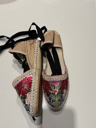 Traje de Fallera Rosa Maquillaje