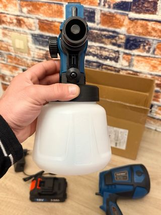 Pistola Pintar Eléctrica + 2 Baterías