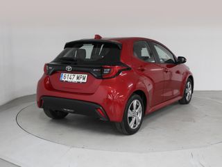 Toyota Yaris 1.5 120H Active Plus