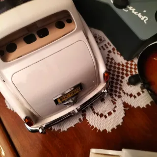 Maqueta Rolls Royce 1:18 John Lennon