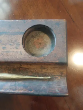 Calamaio antico in legno con porta penna