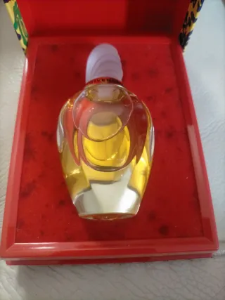 Bottiglia Factice Givenchy Amarige da collezione v