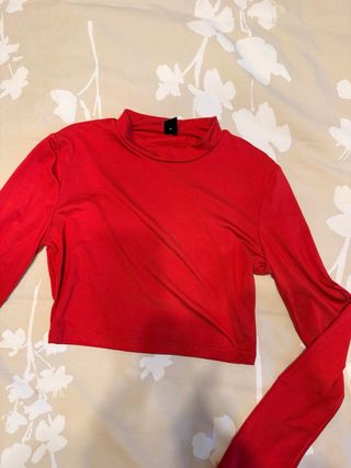 Camiseta Shein Roja Manga Larga Ajustada Talla S
