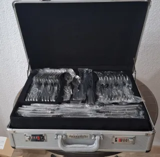 Cubertería Alemana Aristokratisch 113 Piezas