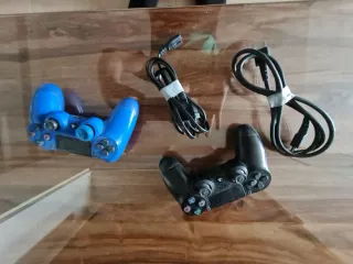 PS4 1TB Ratchet & Clank + Crash + Dragon Ball