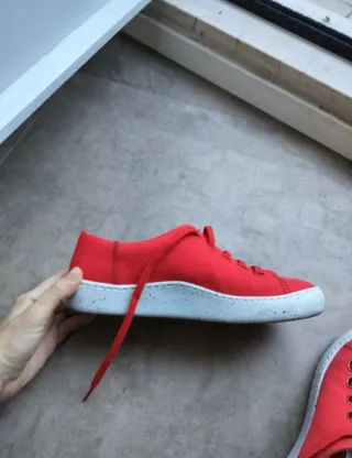 Camper donna tela rosse