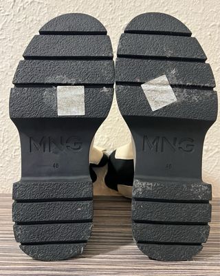 Botines blancos y negros