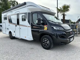 Alquiler autocaravana 4 plazas con aire acond.