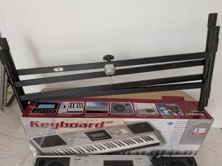 Teclado LP6210C + Soporte + Caja Original