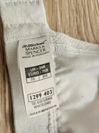 Sujetador deportivo beige y blanco