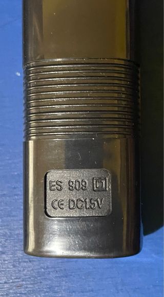 Rasoio elettrico Tri-Star con custodia