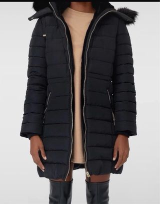 Abrigo largo acolchado negro