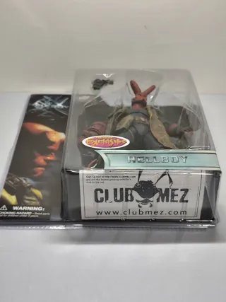 Action Figure Hellboy Mezco 20cm