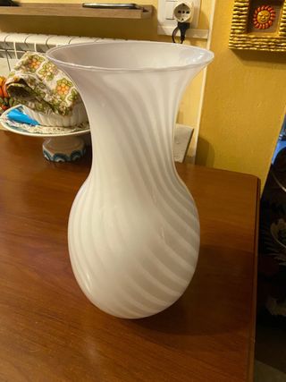 Vaso Murano in vetro bianco trasparente