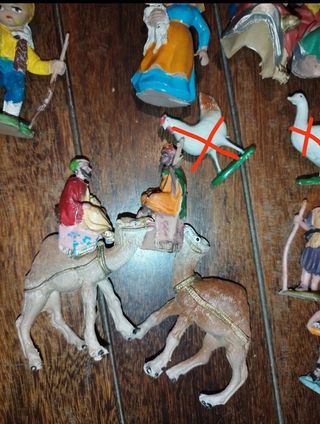 Lote antiguas figuras de belén años 60-70. Hay 15