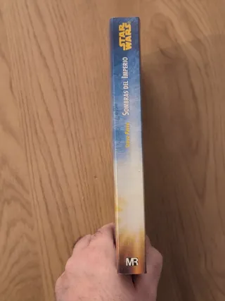 Sombras del Imperio. Star Wars. Ciencia ficción